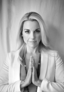 Anne Marie Foley - Reiki Master Teacher - Intuitive Coach - Intuitive Beauty Consultant - Best Selling Authoruthor